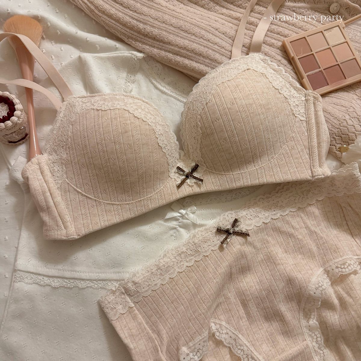 Set reggiseno floreale in pizz - Cotton Bra Everyday recensione e prezzo